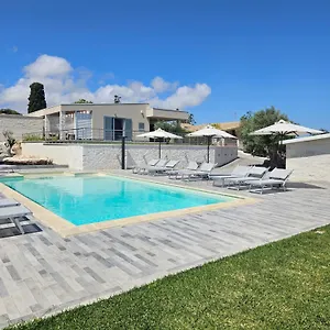 Villa Cava Del Sol
